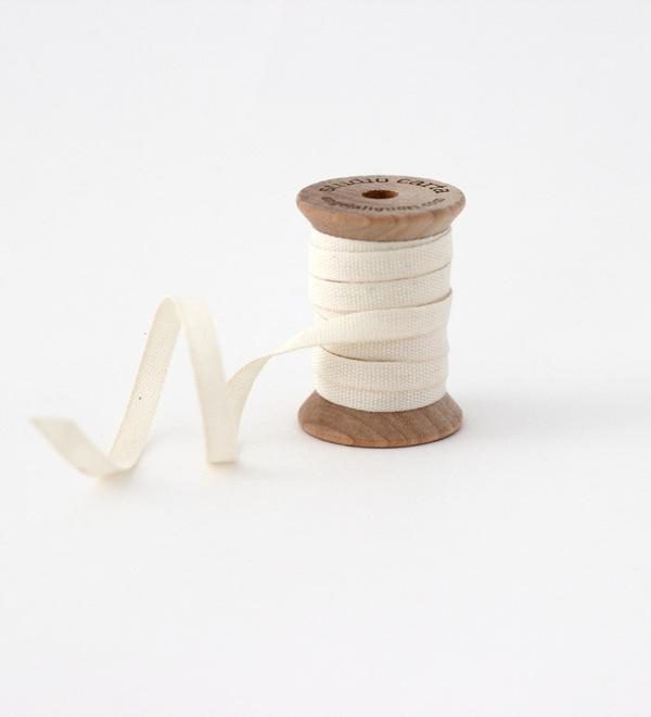 Studio Carta Wood Spool Cotton Ribbon, 5 meters - Natural