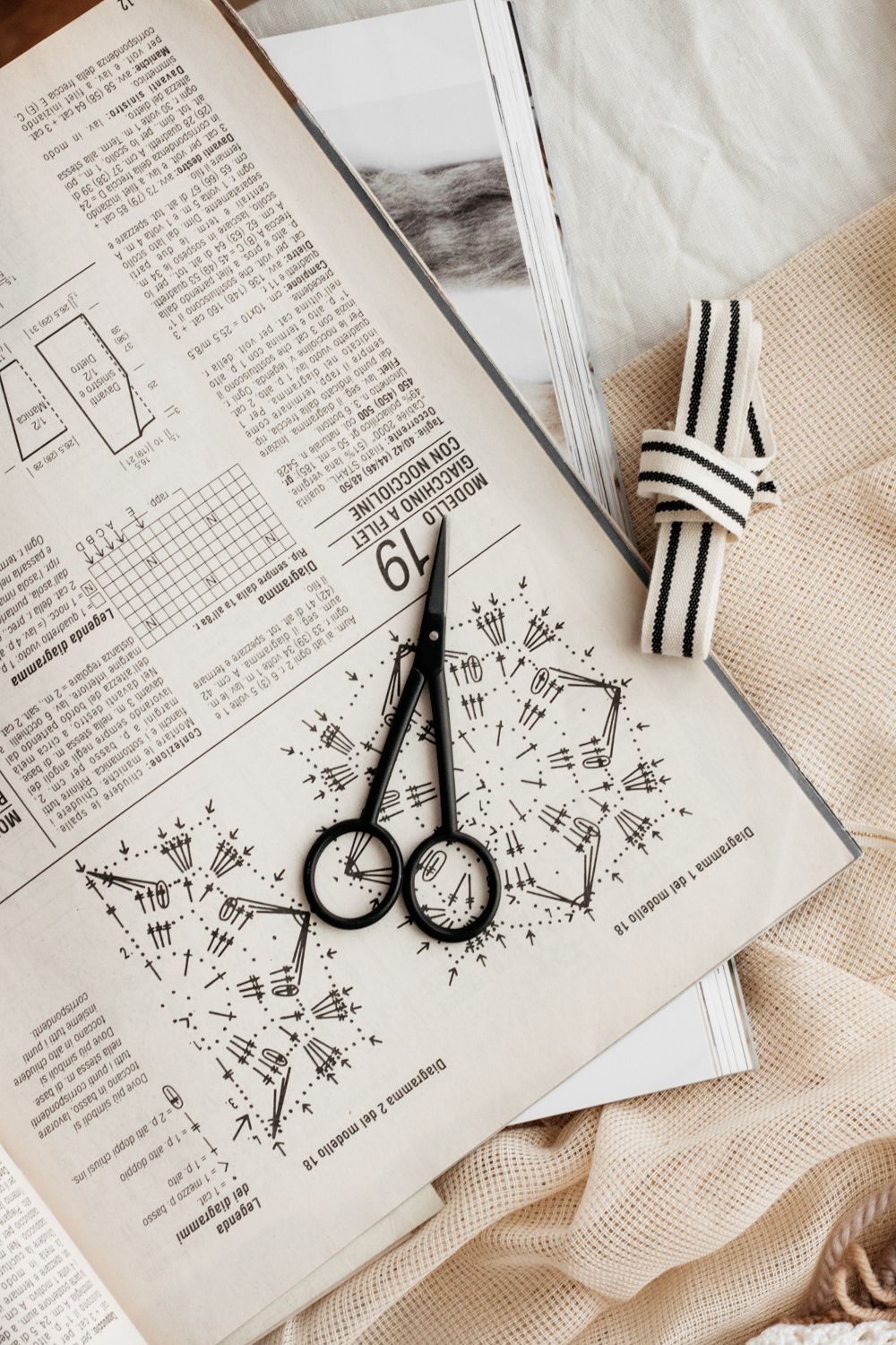 Florentine Scissors – studio carta shop