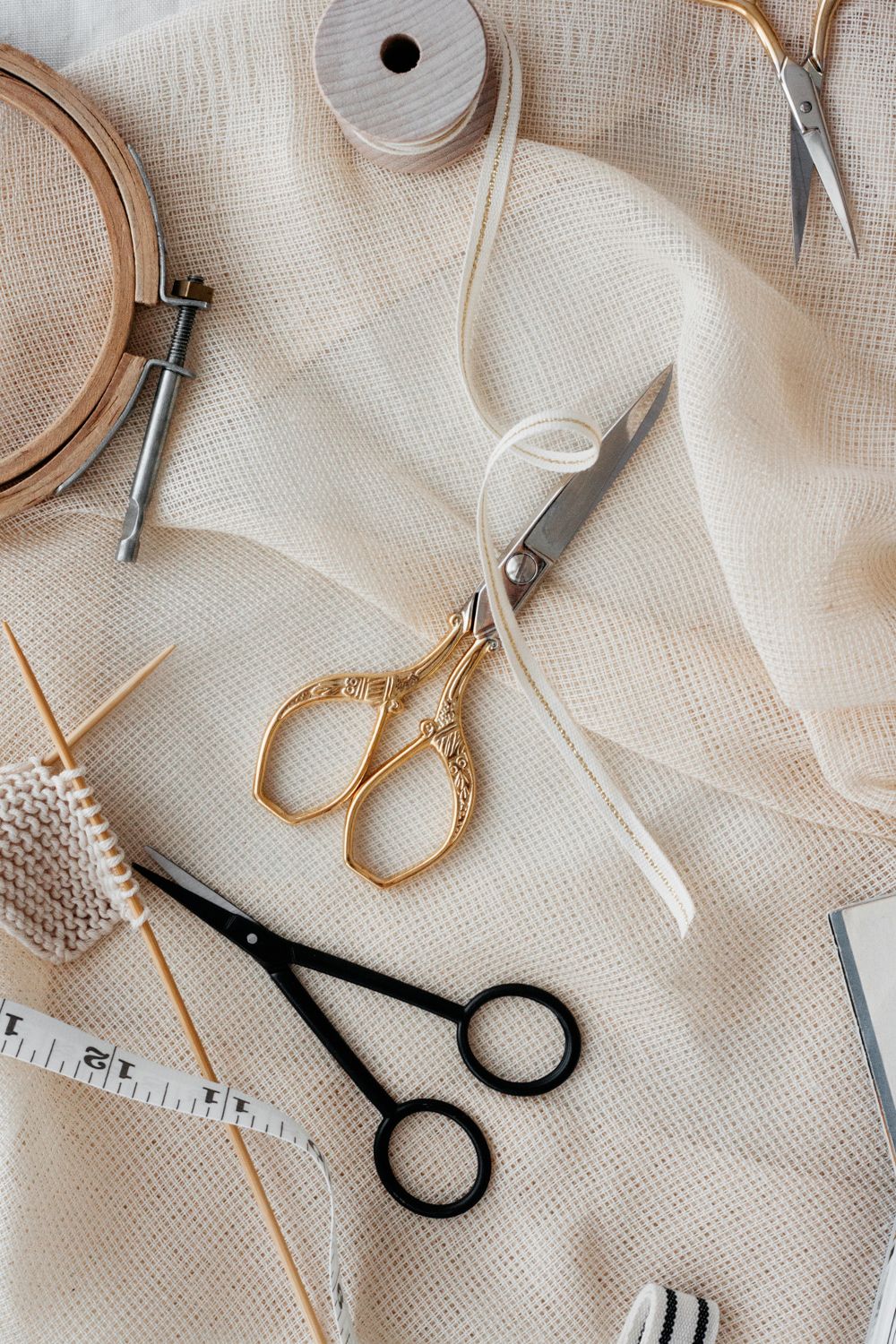 Studio Carta Thread Scissors — Judith & Lily