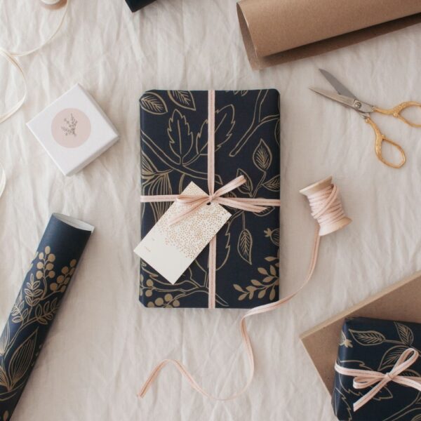 Botanical Gift Wrapping Service