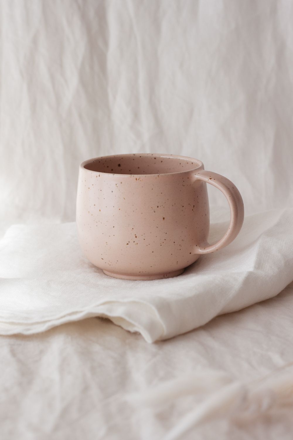 Marinski Handmade Ceramic Mug - Blush