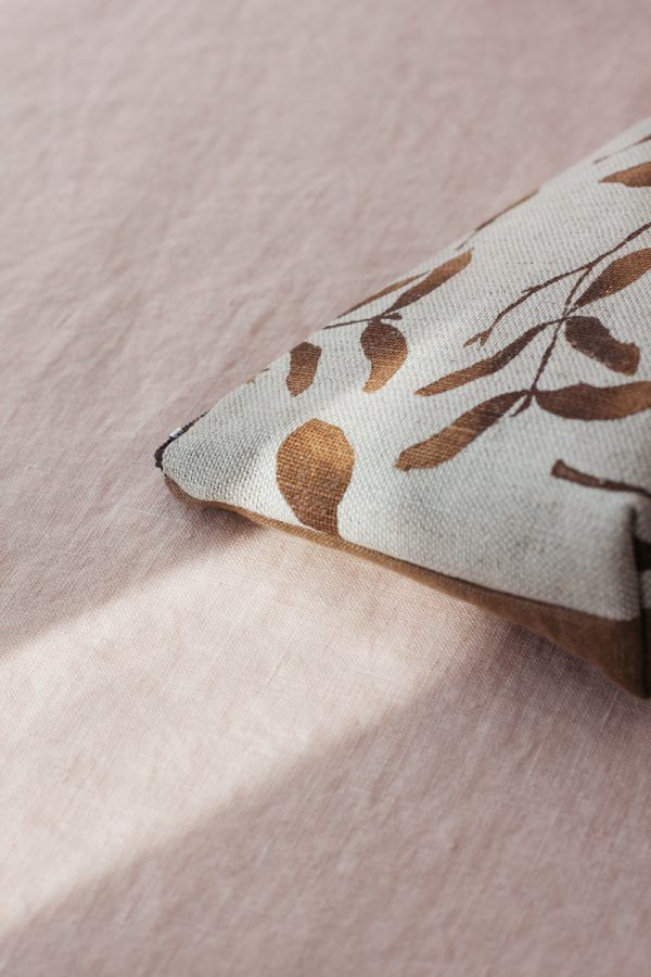 "Gold Botanics" Hand-Printed Linen Beauty Pouch