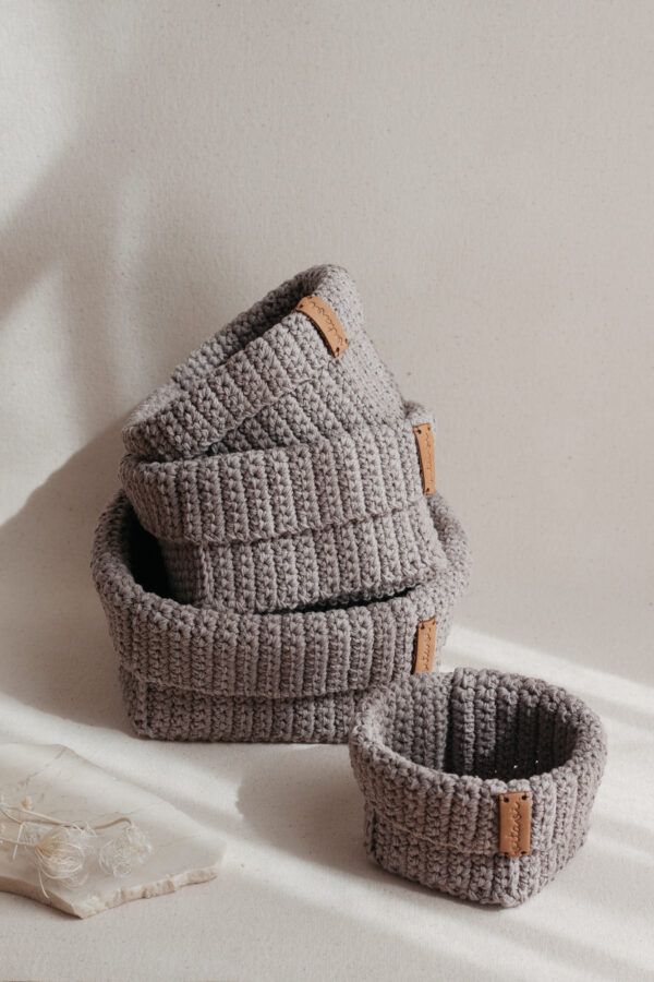 Set of 4 Crochet Baskets - Brown