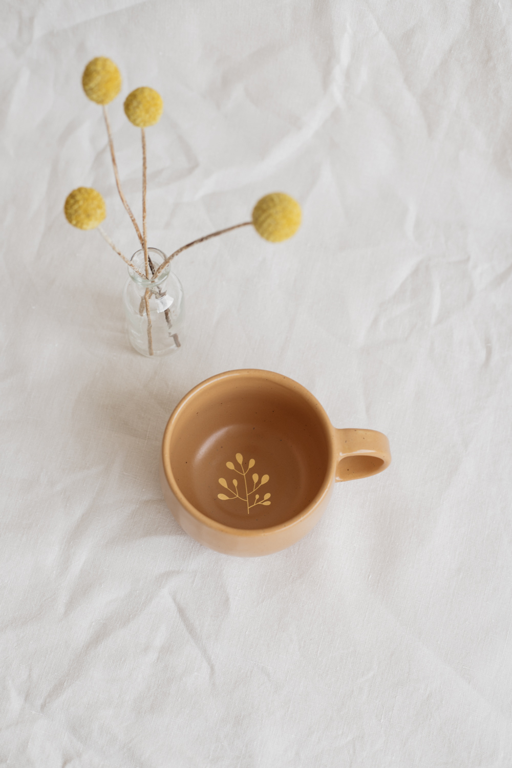 Marinski Handmade Ceramic Mug - Yellow Gold