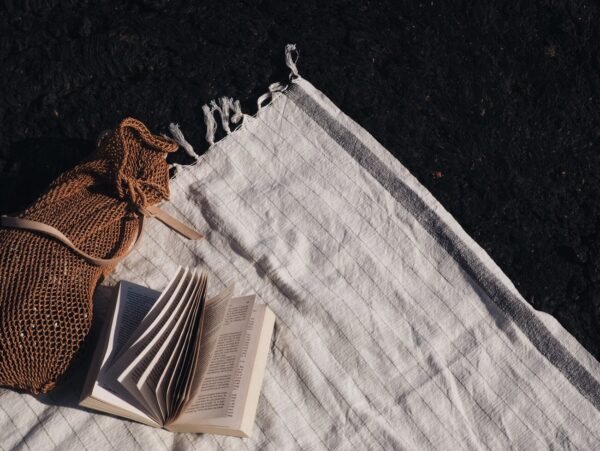 Handwoven Beach Towel - Bahia Black