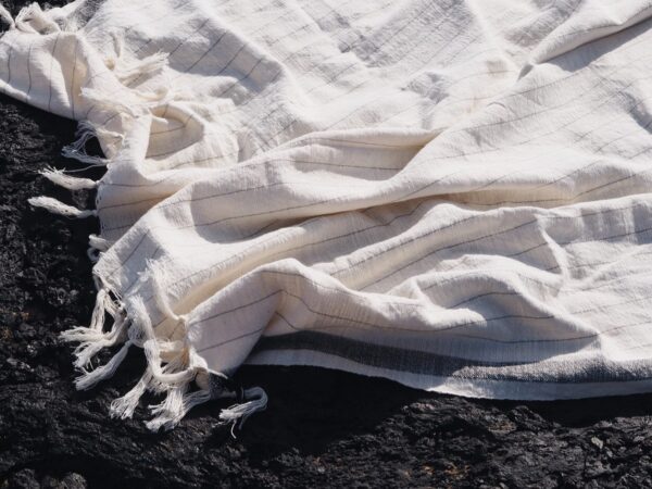 Handwoven Beach Towel - Bahia Black