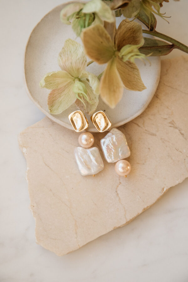 Vita Baroque Pearl Earrings