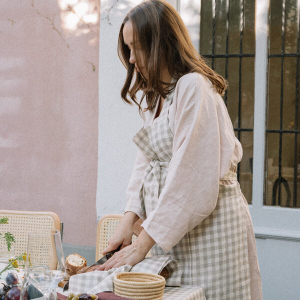 ALMOND Linen Apron