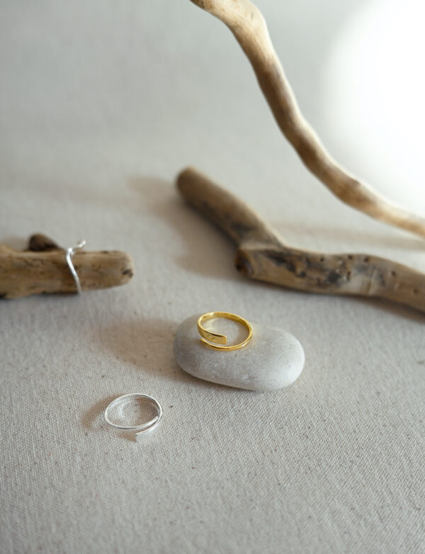 Curve Ring - Gold