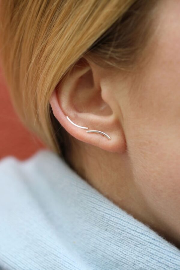 Curved Ear Studs - Silver
