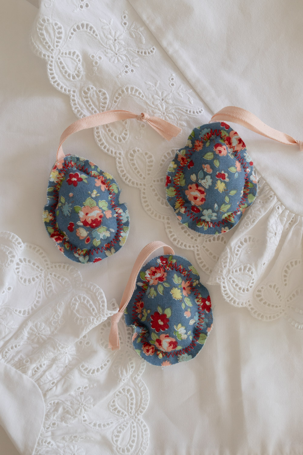 Home & Fleur Fabric Easter Egg - Blue Florals