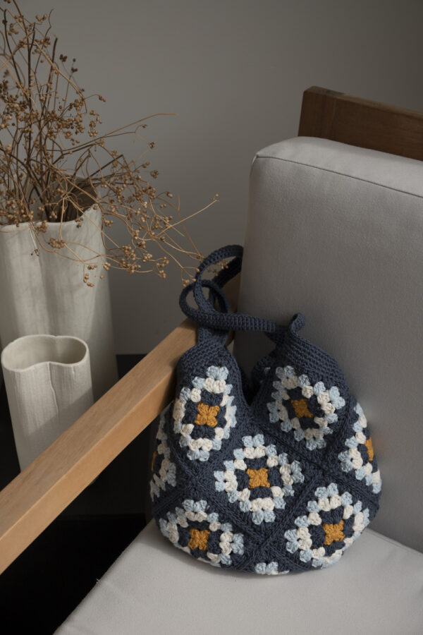 Granny Square Crochet Bag - Blue