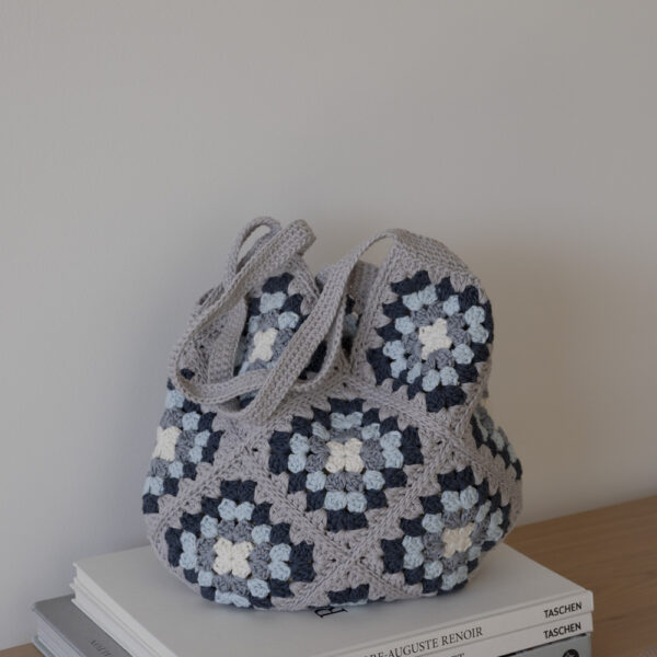 Granny Square Crochet Bag - Grey