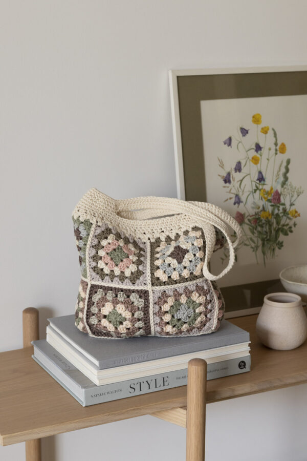 New Granny Square Crochet Bag - Cream