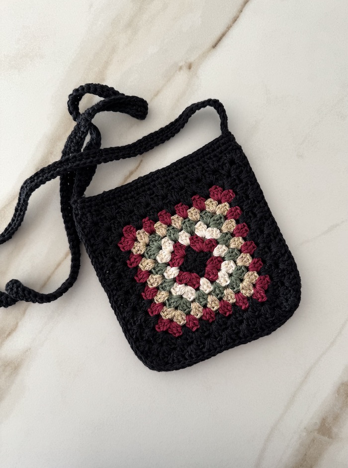 Granny Square Small Crochet Bag - Black & Gold