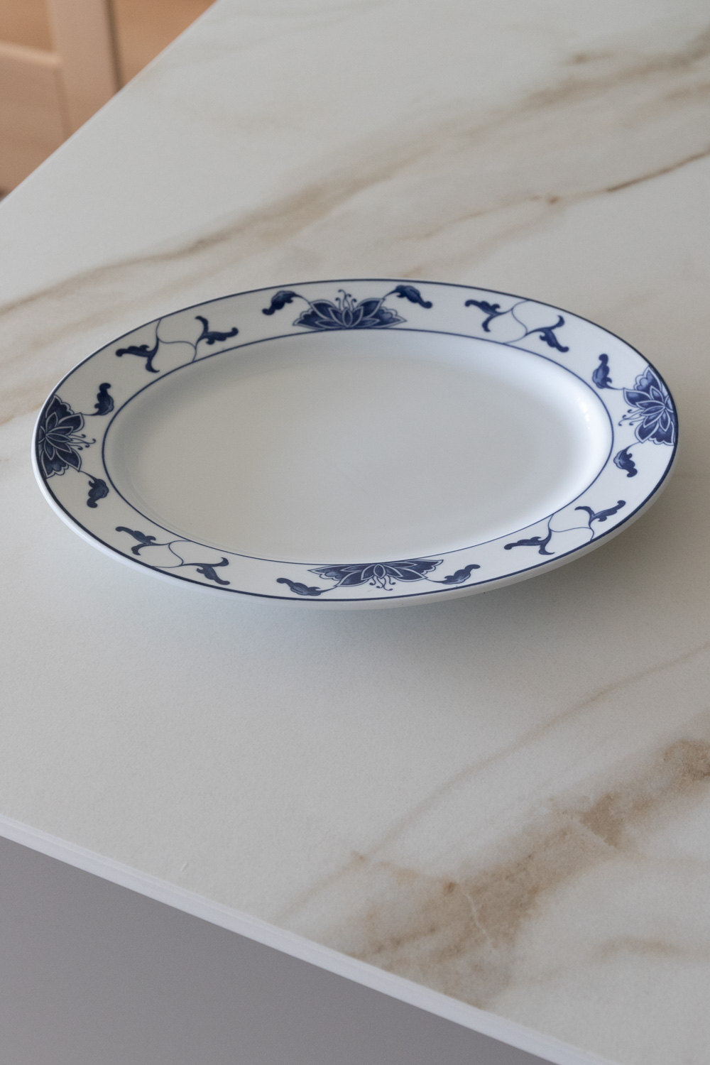 Vintage Chinese Serving Plate