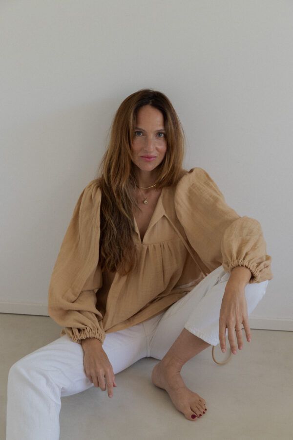 Zoe Muslin Cotton Puff Sleeve Blouse - Caramel