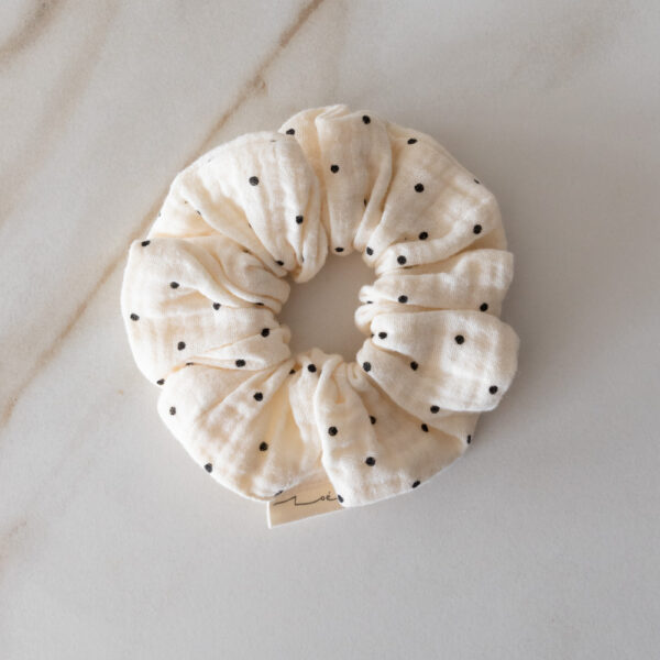 Zoe Muslin Cotton Scrunchie - Cream Polka Dot
