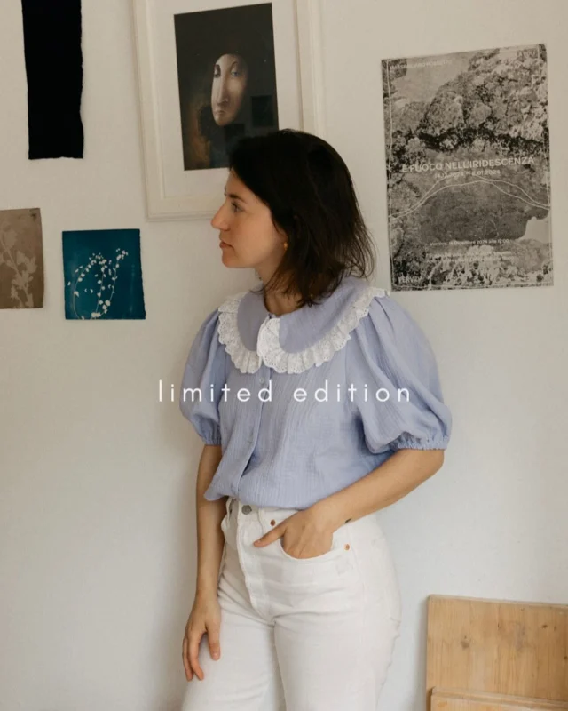 the beginning of the rainy week gets nicer with our Zoé limited edition muslin blouses 🩵 
We recycled the leftover fabric to make a fresh new blouse of the beautiful sky color, puff sleeves and our favorite round collar 😌 
We also added a special lace detail that we adore! Only a very few blouses are now available online, don’t miss 🕊️
——
#homeandfleur #zoeforwomen